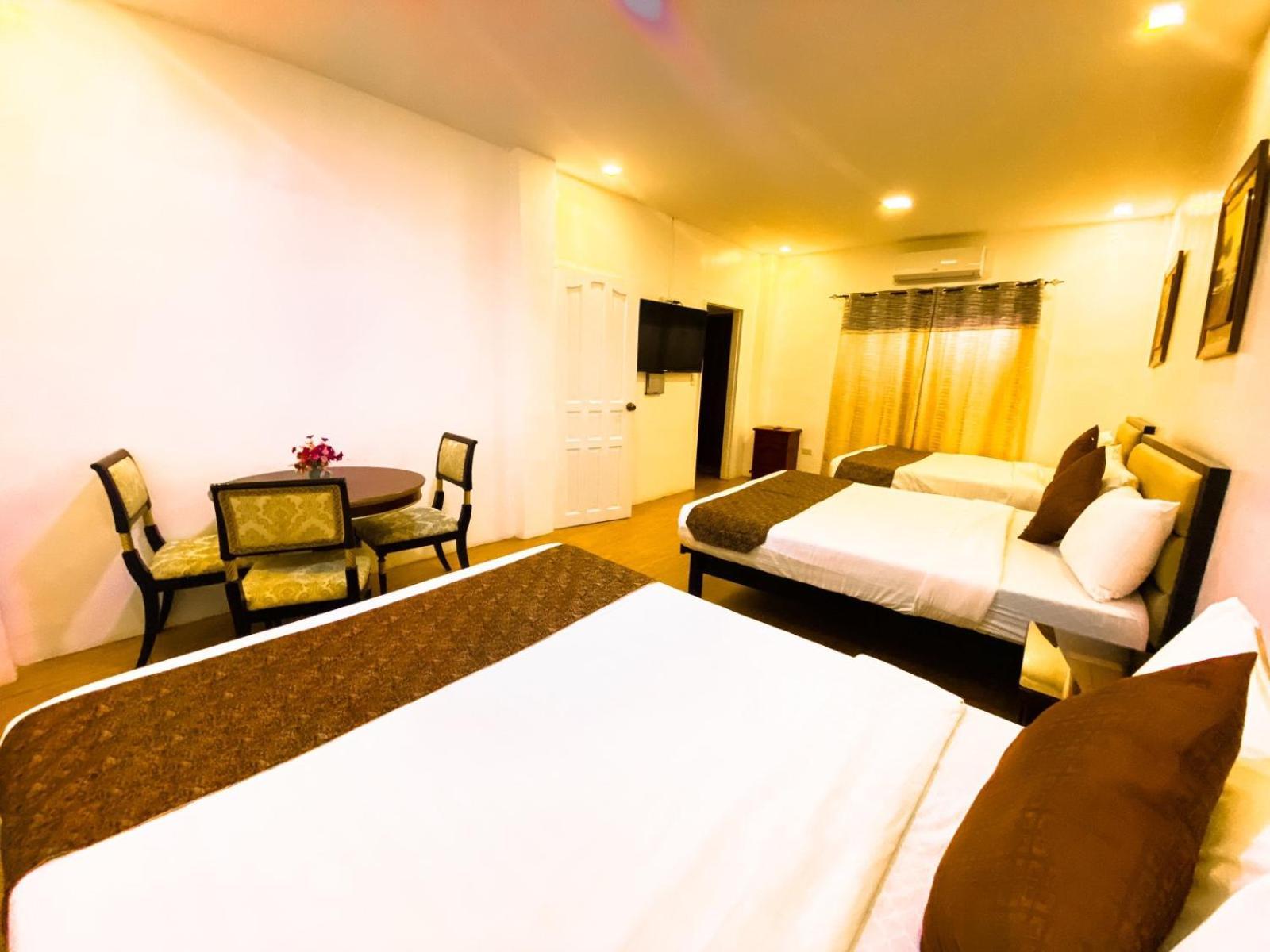 Hortz Hotels And Resorts タガイタイ エクステリア 写真