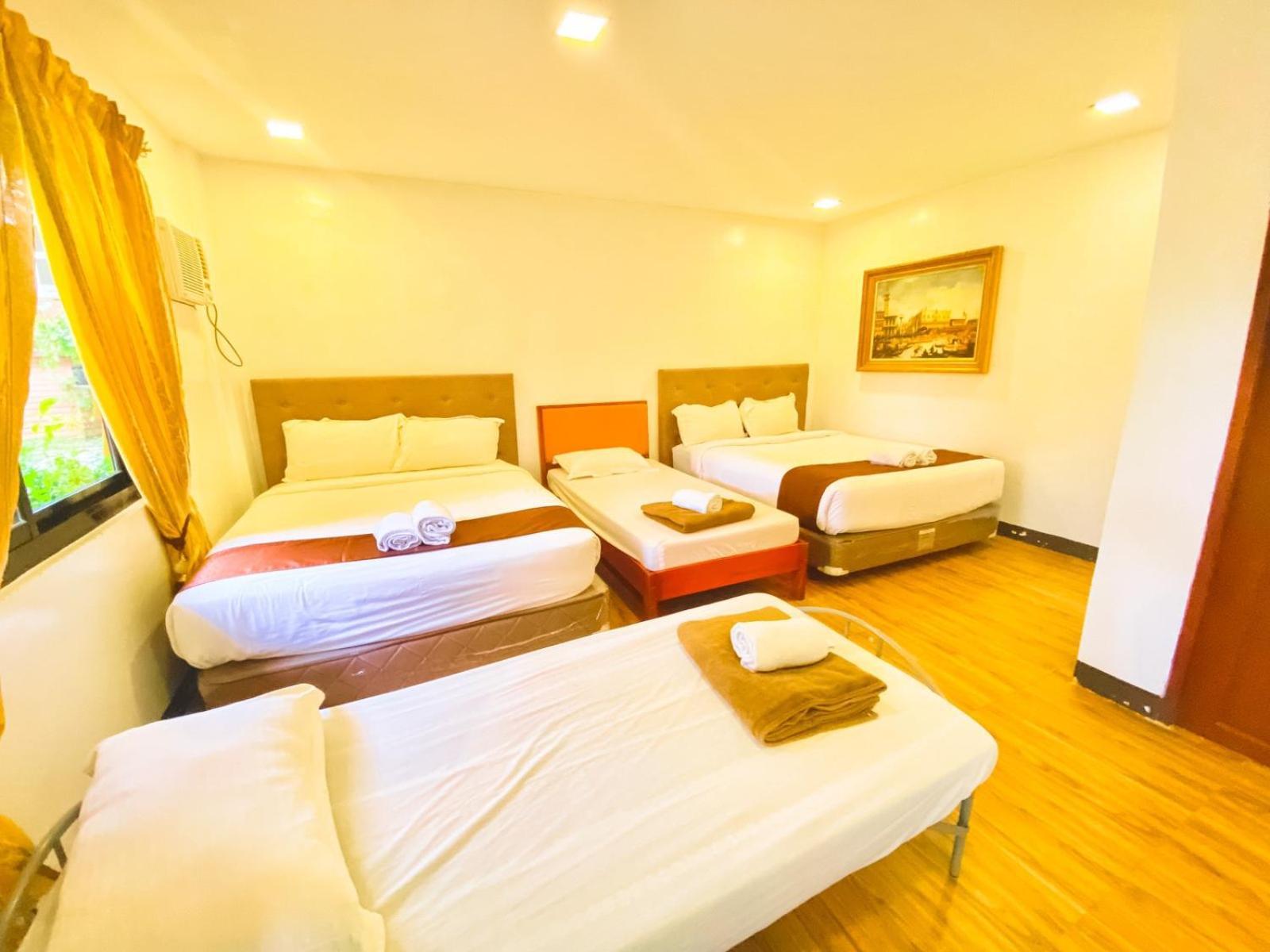 Hortz Hotels And Resorts タガイタイ エクステリア 写真