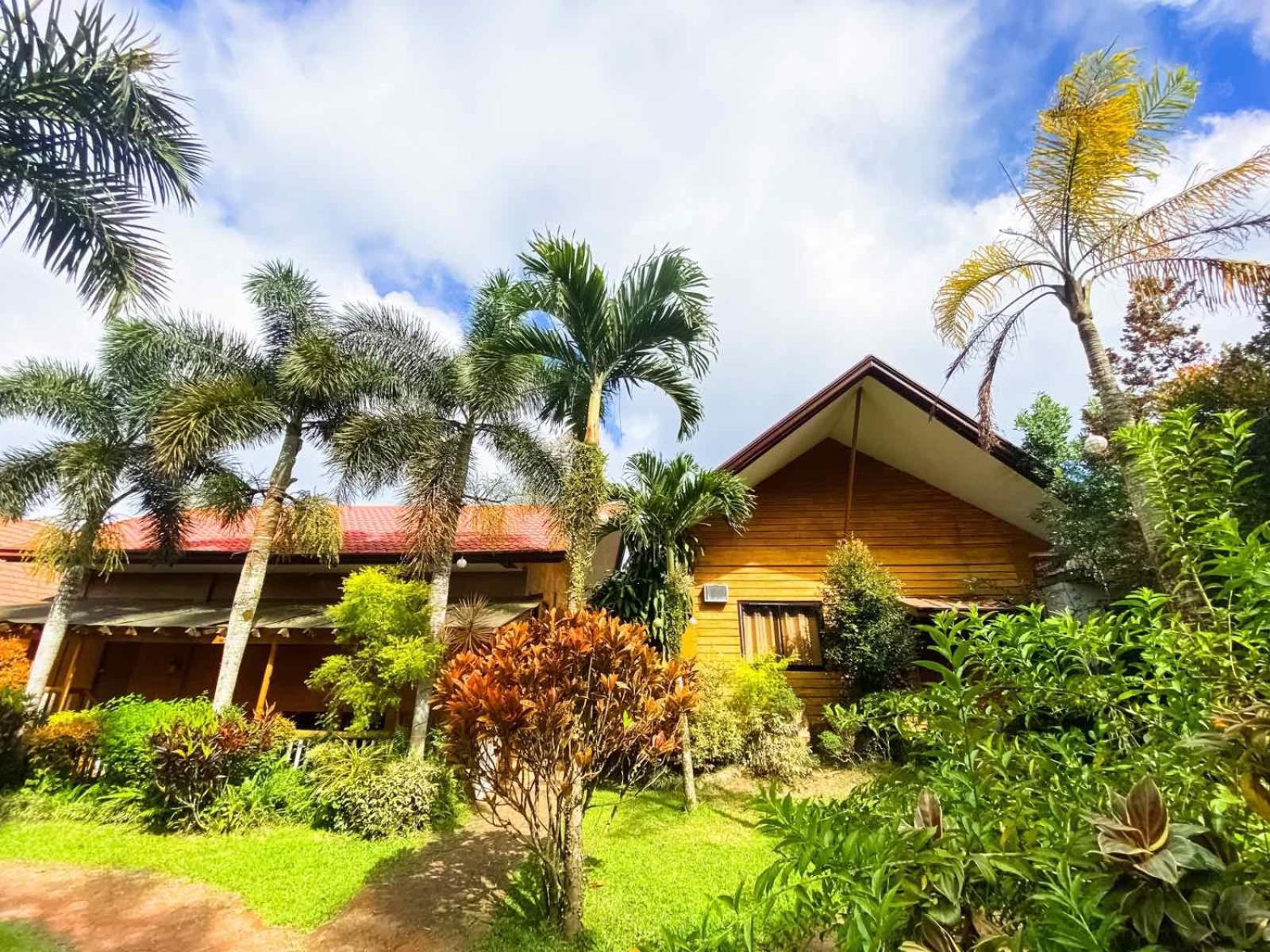 Hortz Hotels And Resorts タガイタイ エクステリア 写真