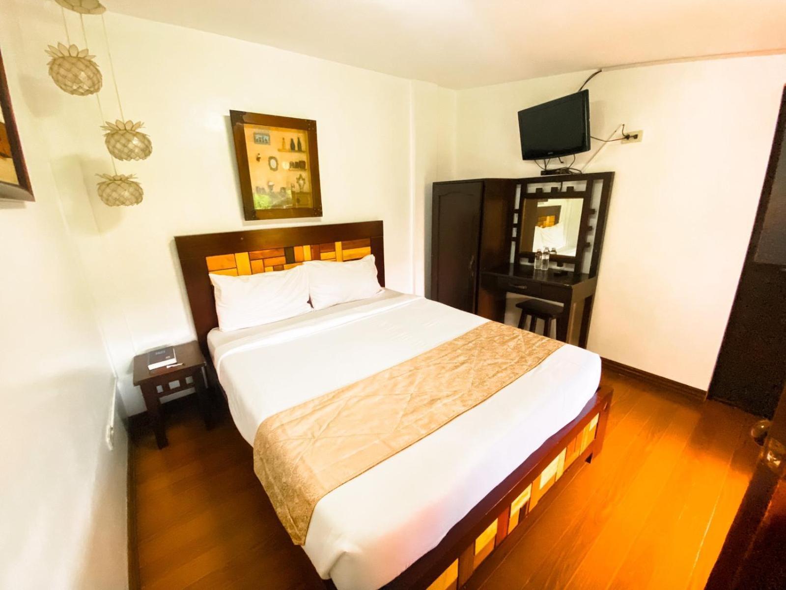 Hortz Hotels And Resorts タガイタイ エクステリア 写真