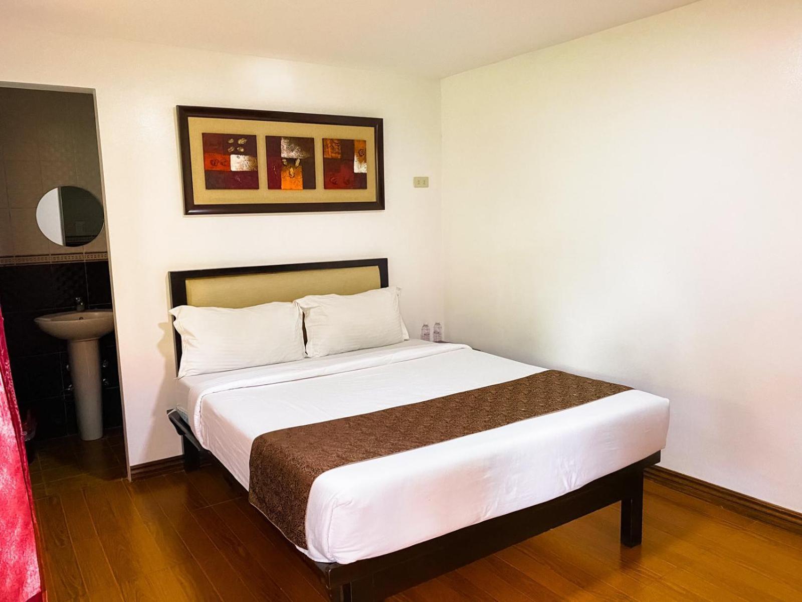 Hortz Hotels And Resorts タガイタイ エクステリア 写真